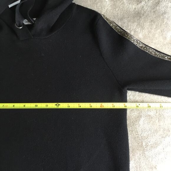 Zara Knit Black Cropped Hoodie Sweatshirt Rhinestone Embellished Sleeves Sz M - Picture 5 of 7